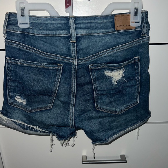 American Eagle shorts - Picture 2 of 4
